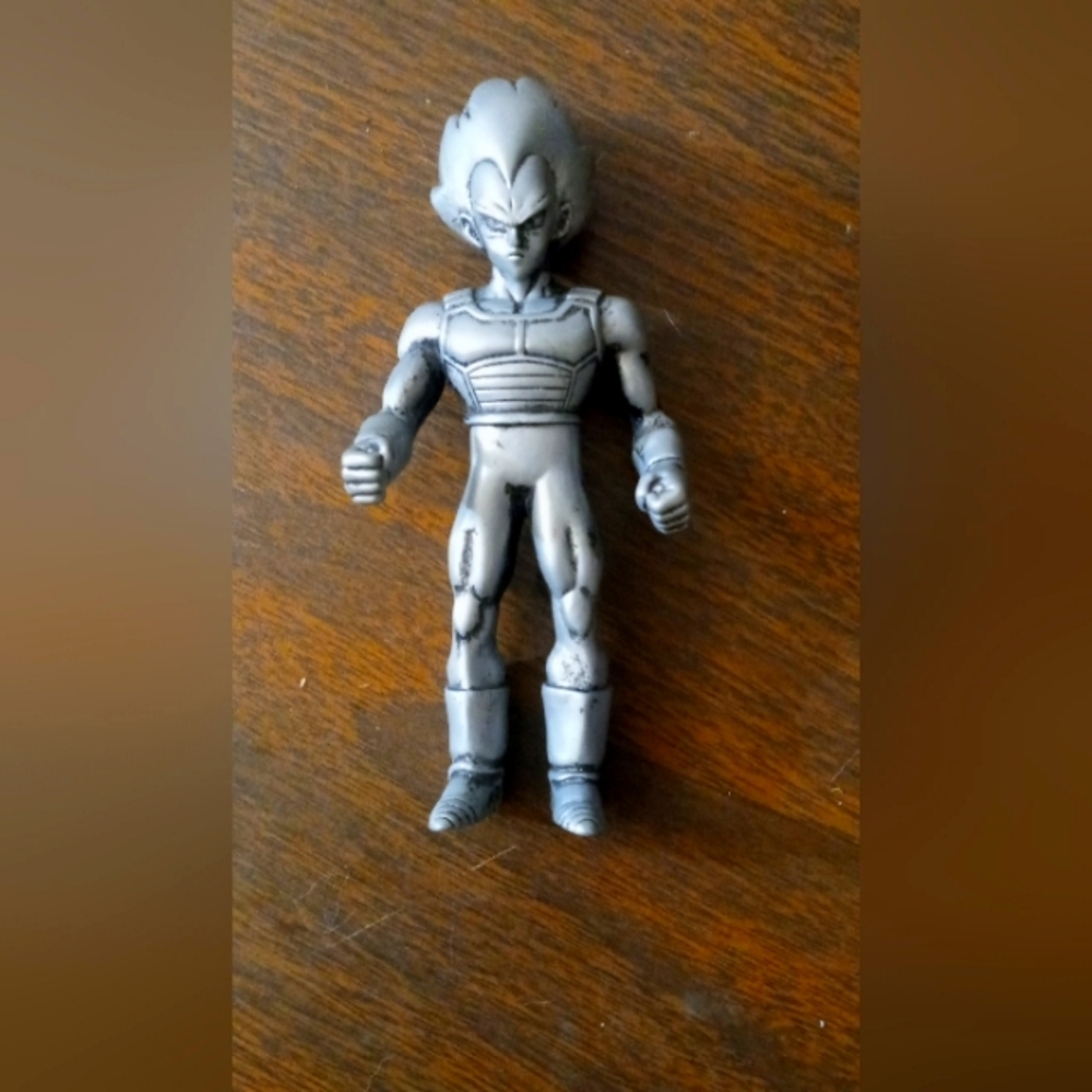 Dragon ball Z Gray Saiyan Action Figure Toy - Kids Toys a sliver edition
